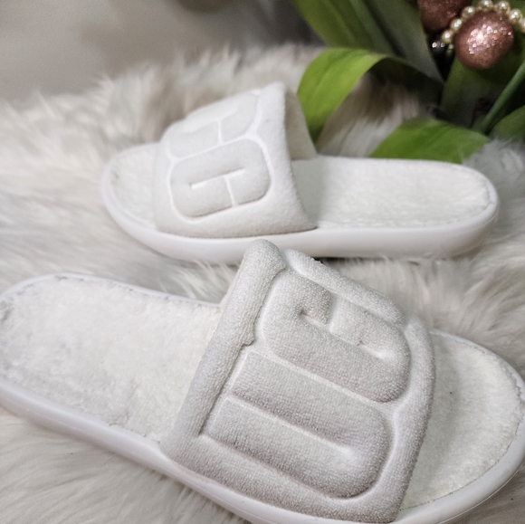 Ugg Mini Slide Women shoes size8 new - Picture 6 of 10
